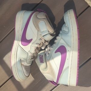 GIRLS' NIKE BIG KID COURT BOROUGH MID 2 SNEAKERS